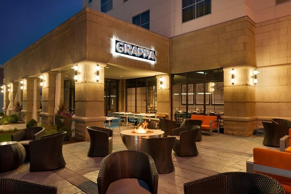 Hilton Garden Inn Rochester - University & Medical Center Restoran fotoğraf